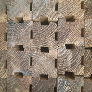 Hranoly hobľované 42x45 termoborovica – detail povrchu